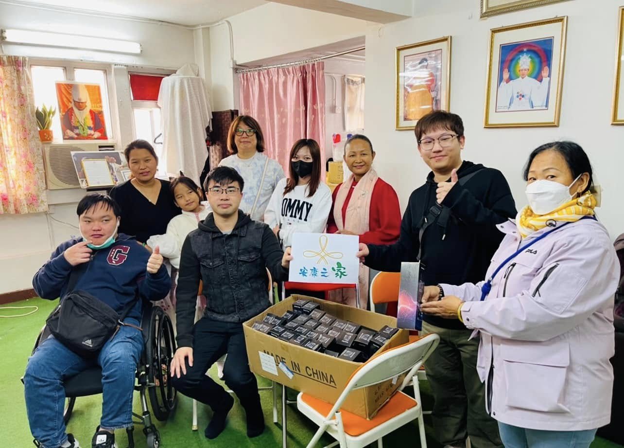 尼泊爾送暖活動合照